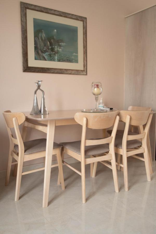 G & K City Apartments Lefkada City Bagian luar foto