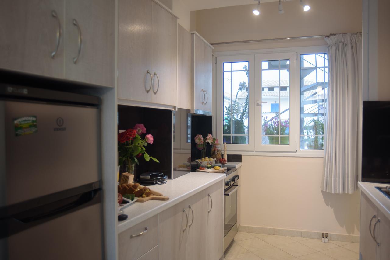 G & K City Apartments Lefkada City Bagian luar foto